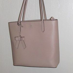 Kate Spade  Shoulder  Bag ..  EUC